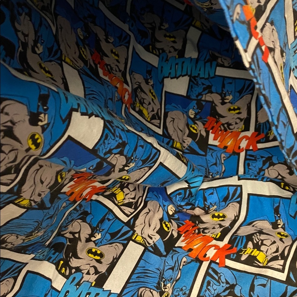Handmade Blue DC Comic Book/ Batman Patterned Blanket - Picture 12 of 16